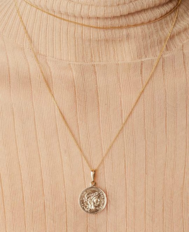 Reliquia mini gold deals coin necklace