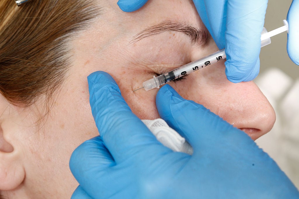 How much is botox? Plus how long it lasts and if it hurts answered.