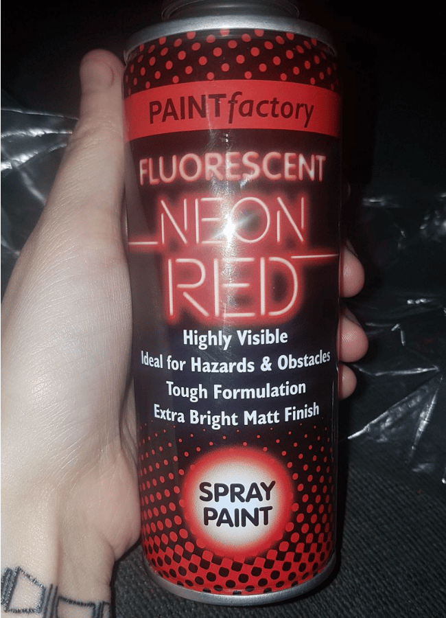 red hair halloween fail spray can