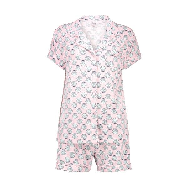 CULT BUY: The $15 Kmart pyjamas that are the cat's pyjamas.