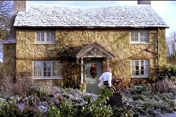 gingerbread house The Holiday Rosehill cottage