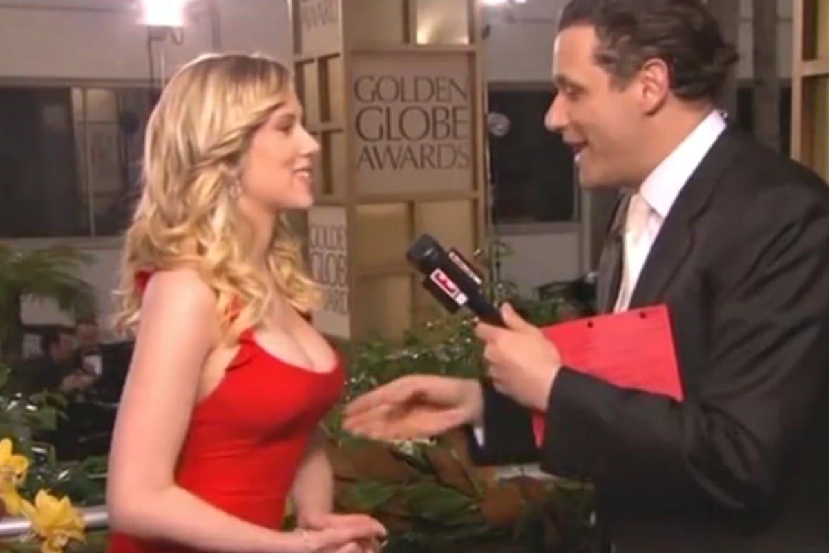 Scarlett johansson in outlet red dress