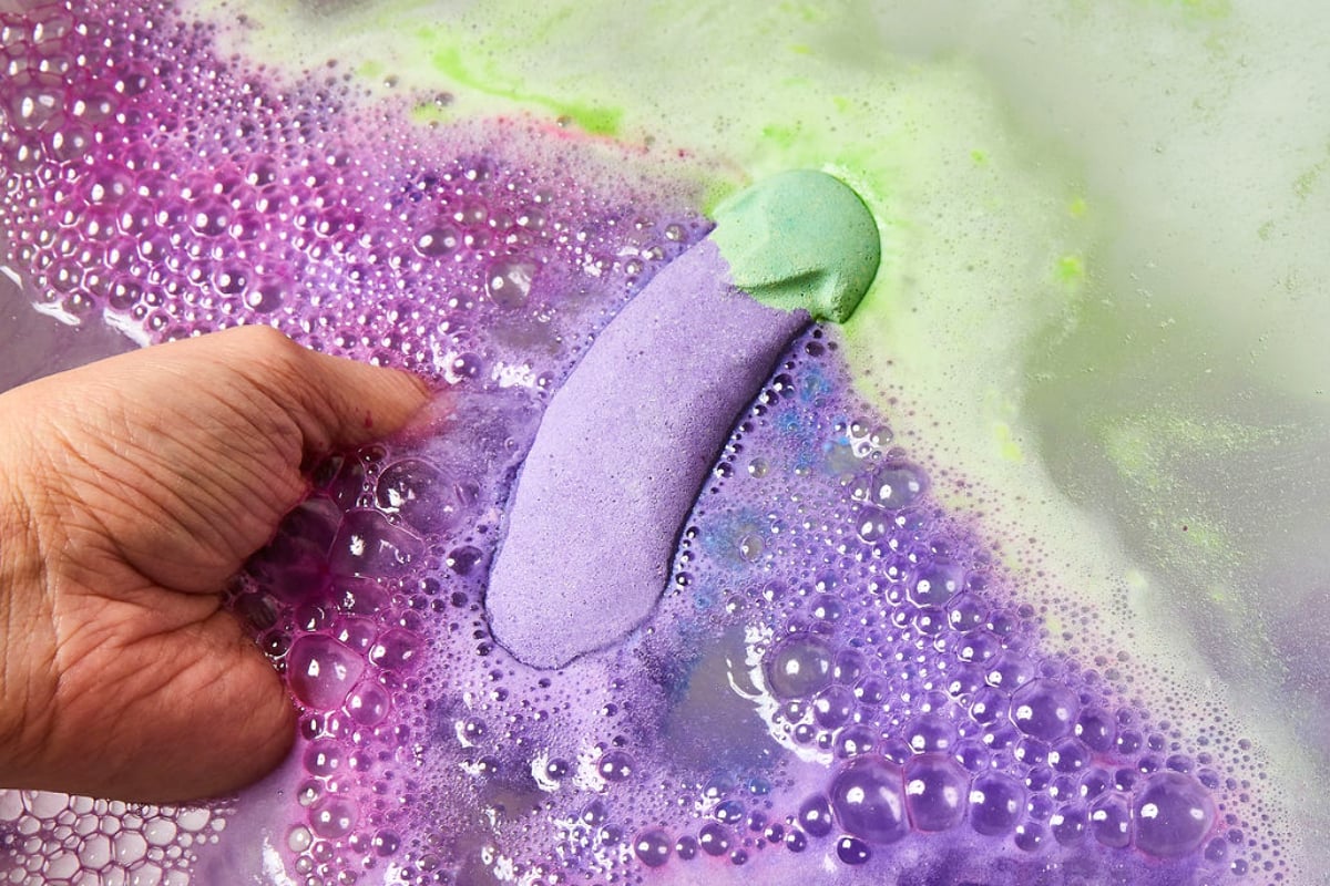 lush bath bomb instructions