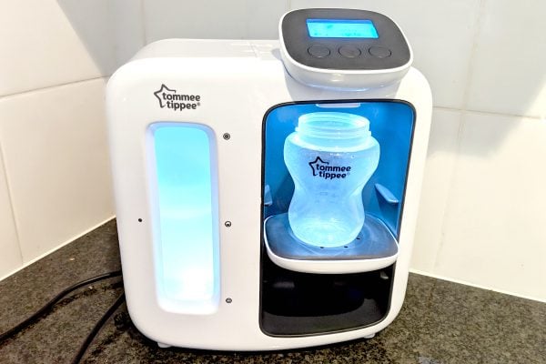 Tommee Tippee Perfect Prep™ Machine warm formula for your baby Review