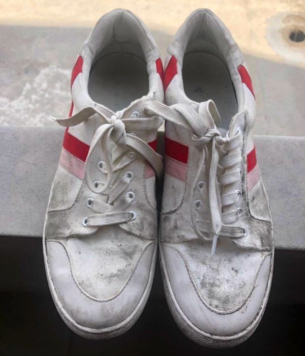 how to clean white shoes