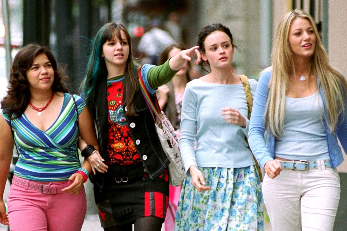 The Sisterhood Of The Traveling Pants' Helped Give Me My Best Friend |  Decider