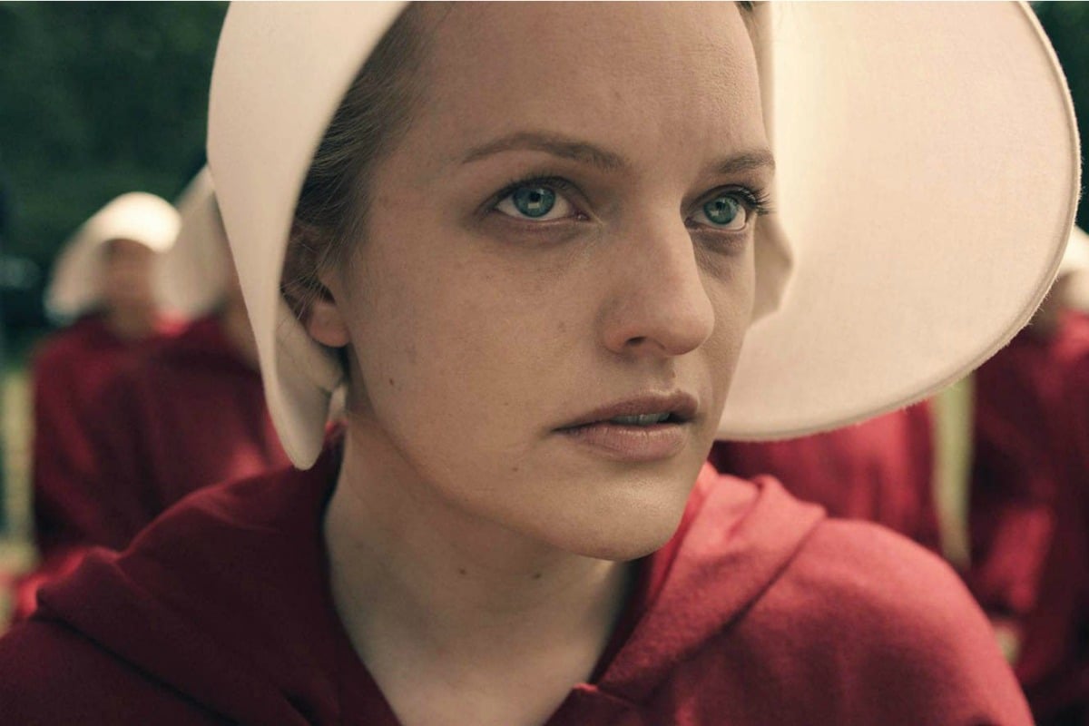 Anmeldelse pludselig selvbiografi Handmaid's Tale season 3 fan theories to read before the next episode.