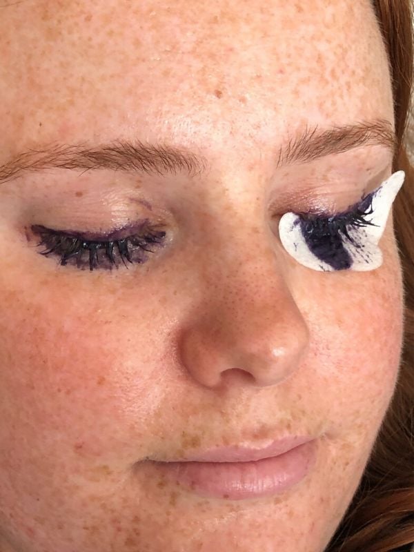 how to tint eyelashes