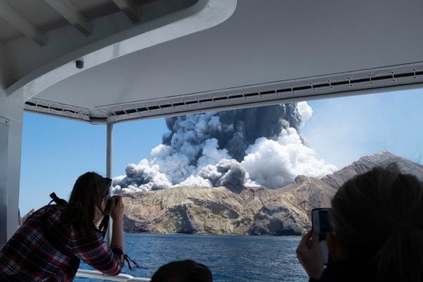 white island new zealand volcano