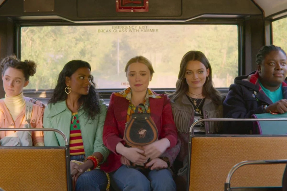 Sex Education Season 2 On Netflix We Need To Talk About The Bus Scene